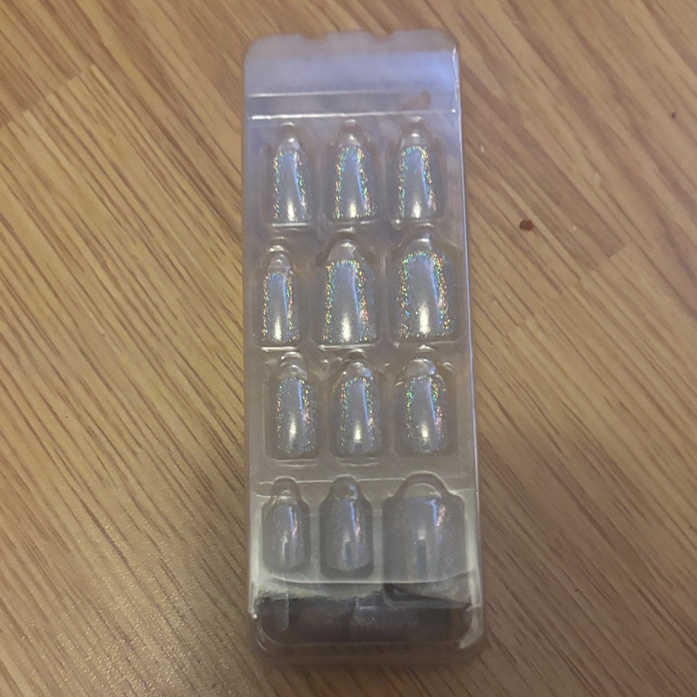 Impressions Holographic Press-On Nails